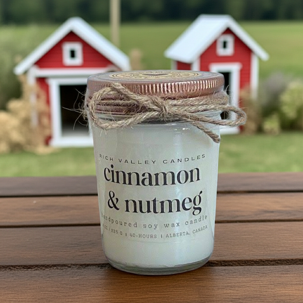 Cinnamon-&-Nutmeg-8-oz-Soy-Candle-–-Handcrafted-in-Alberta-edited_2