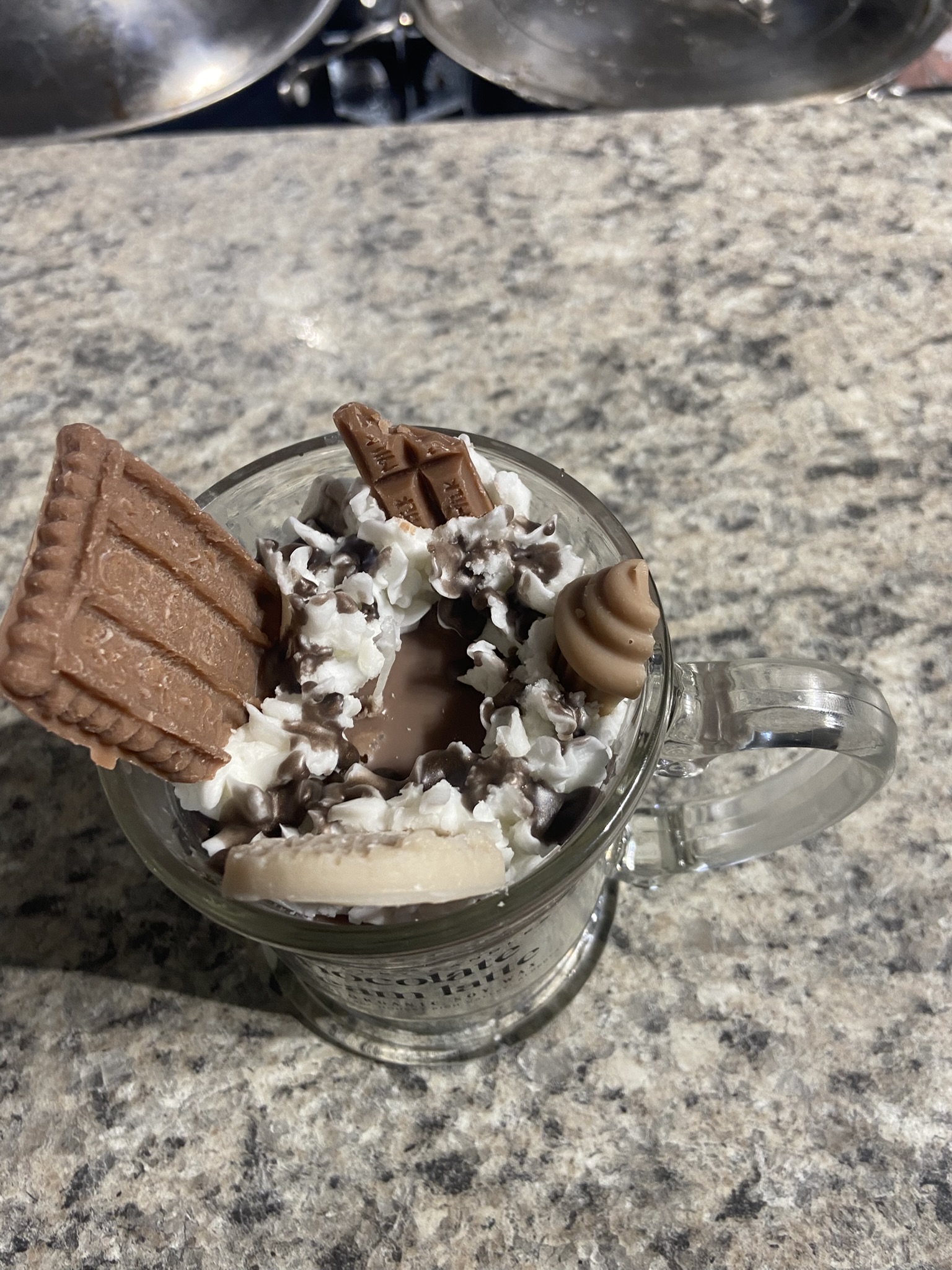chocolate cream latte - glass mug chocolate cream latte - glass mug